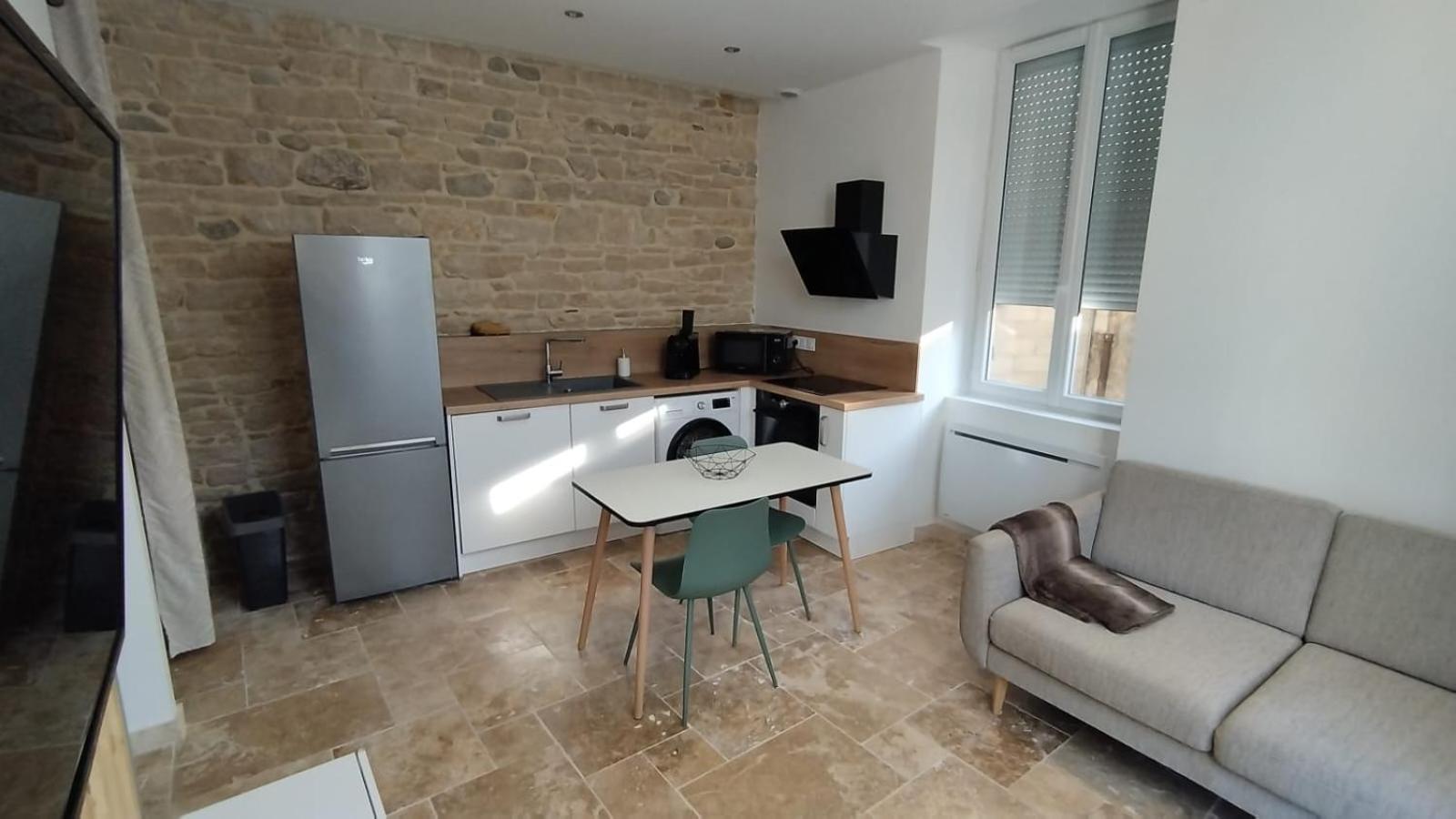 Appartement Lumineux En Rdc ブールゴアン エクステリア 写真