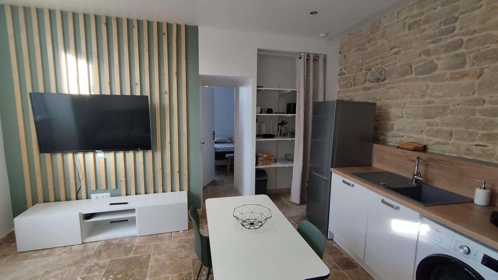 Appartement Lumineux En Rdc ブールゴアン エクステリア 写真